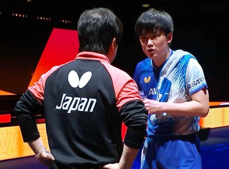 葡萄牙队鏖战英格兰队，张本智和关键制胜