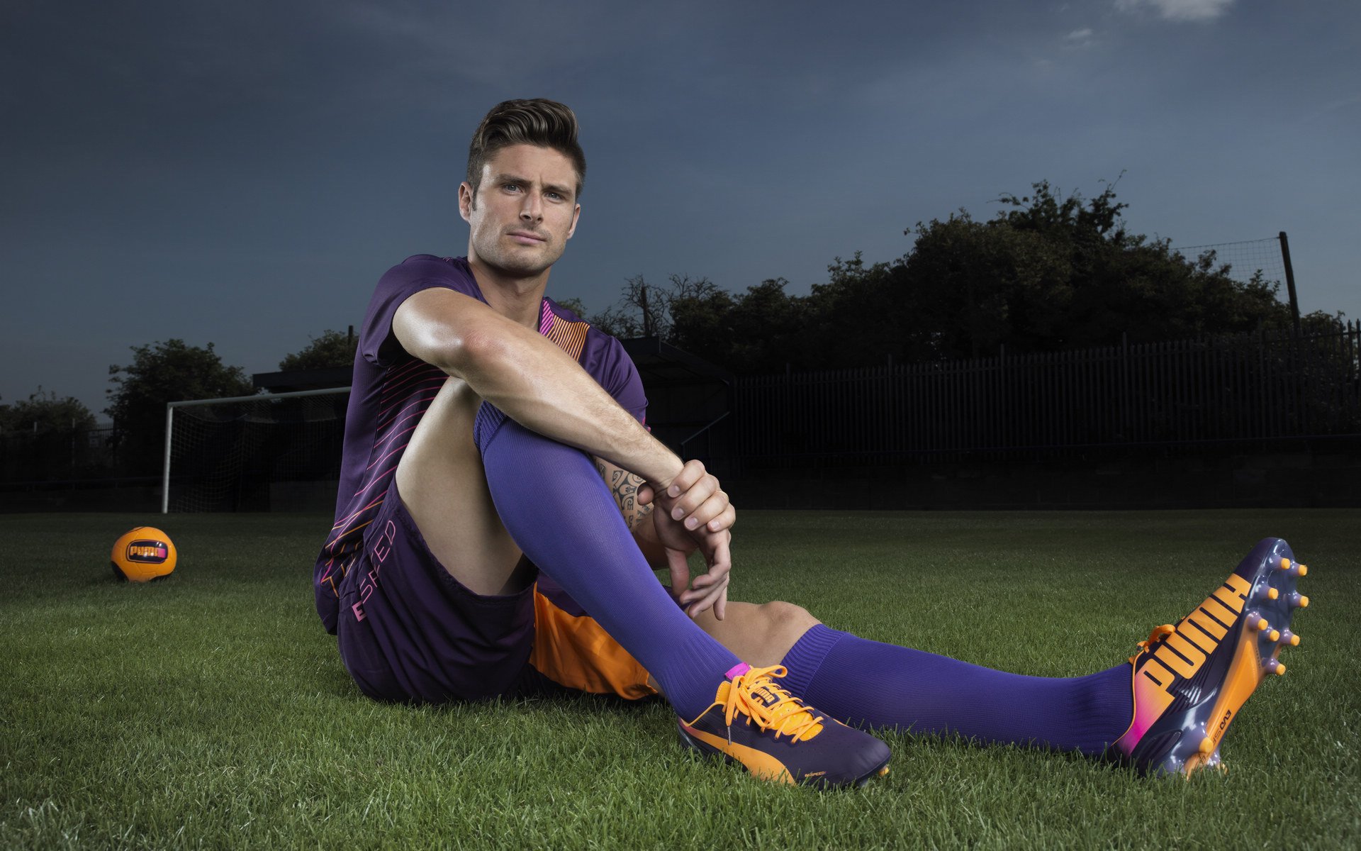 骑士对阵开拓者，范弗利特关键制胜，一记三分改写比赛结局